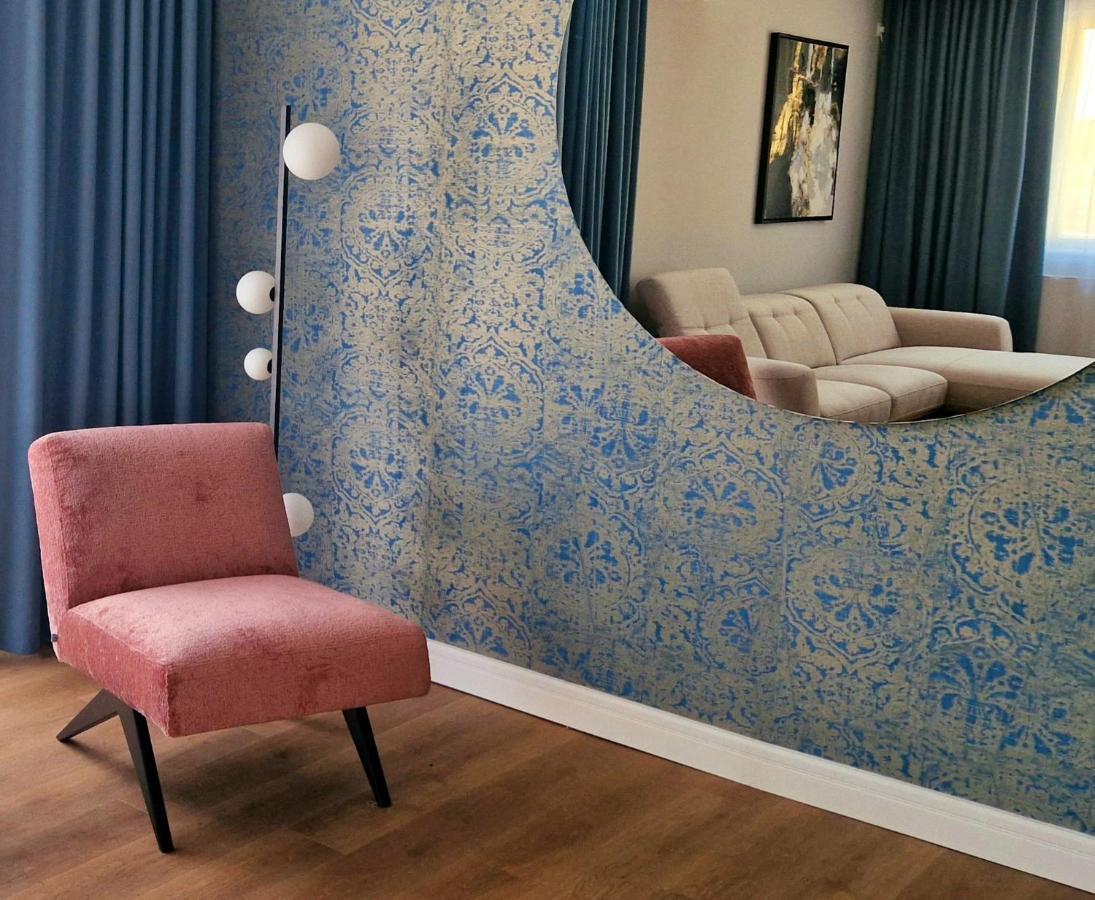 Atlantic Boutique Hotel Târgu-Mureş Екстериор снимка